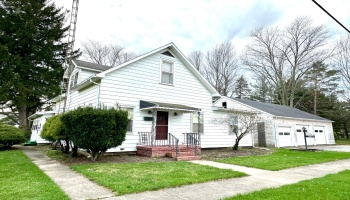 121 Broad Street, Oak Harbor, 43449, 3 Bedrooms Bedrooms, ,1 BathroomBathrooms,Residential,For Sale,Broad,20261133