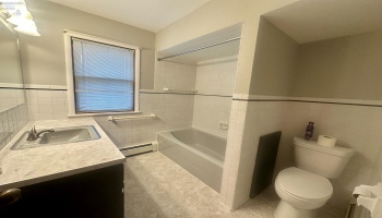 121 Broad Street, Oak Harbor, 43449, 3 Bedrooms Bedrooms, ,1 BathroomBathrooms,Residential,For Sale,Broad,20261133