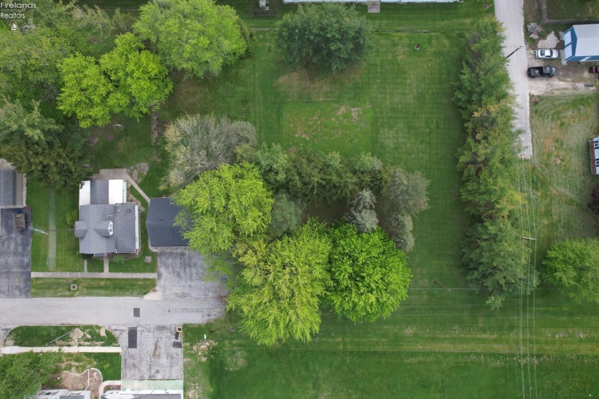 121 Broad Street, Oak Harbor, 43449, 3 Bedrooms Bedrooms, ,1 BathroomBathrooms,Residential,For Sale,Broad,20261133