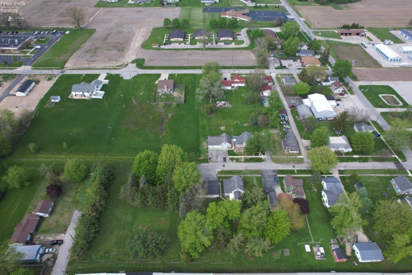 121 Broad Street, Oak Harbor, 43449, 3 Bedrooms Bedrooms, ,1 BathroomBathrooms,Residential,For Sale,Broad,20261133