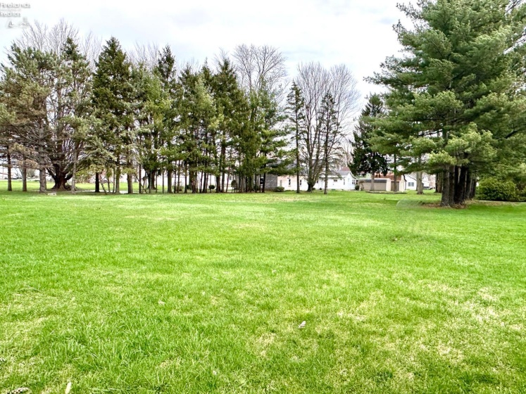 121 Broad Street, Oak Harbor, 43449, 3 Bedrooms Bedrooms, ,1 BathroomBathrooms,Residential,For Sale,Broad,20261133