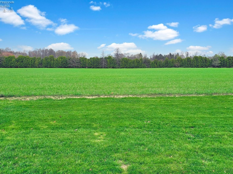 108 Orchard Grove Drive, Clyde, 43410, 2 Bedrooms Bedrooms, ,2 BathroomsBathrooms,Residential,For Sale,Orchard Grove,20261169