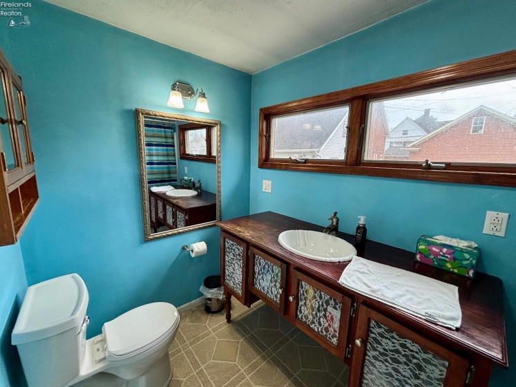 1107 Garrison Street, Fremont, 43420, 3 Bedrooms Bedrooms, ,2 BathroomsBathrooms,Residential,For Sale,Garrison,20261286