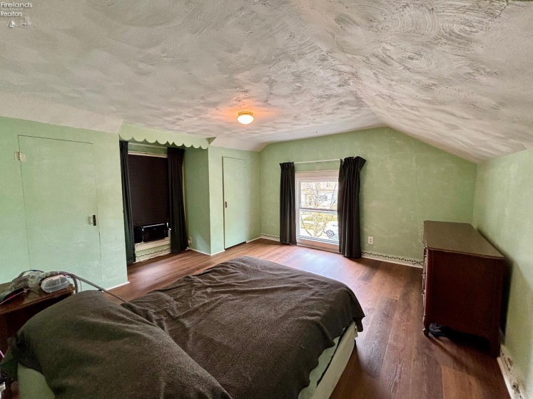 1107 Garrison Street, Fremont, 43420, 3 Bedrooms Bedrooms, ,2 BathroomsBathrooms,Residential,For Sale,Garrison,20261286