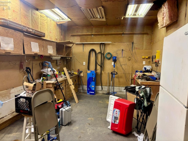 1107 Garrison Street, Fremont, 43420, 3 Bedrooms Bedrooms, ,2 BathroomsBathrooms,Residential,For Sale,Garrison,20261286