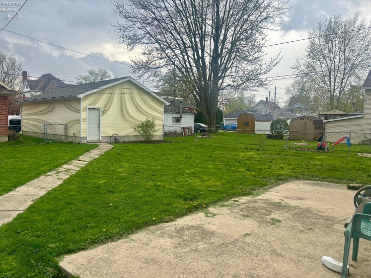 1107 Garrison Street, Fremont, 43420, 3 Bedrooms Bedrooms, ,2 BathroomsBathrooms,Residential,For Sale,Garrison,20261286