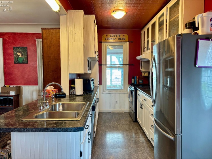 1107 Garrison Street, Fremont, 43420, 3 Bedrooms Bedrooms, ,2 BathroomsBathrooms,Residential,For Sale,Garrison,20261286