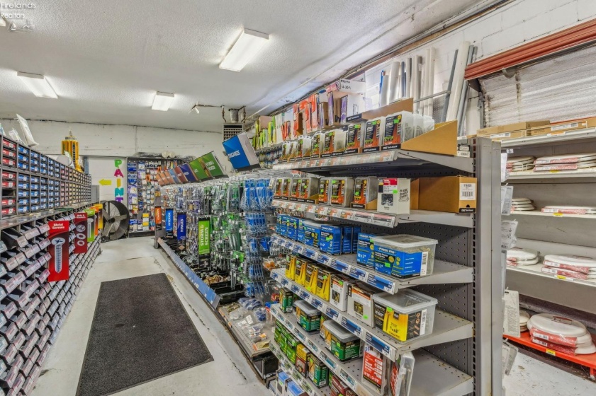 423 Main, Findlay, 45840, ,Commercial,For Sale,Main,20261299