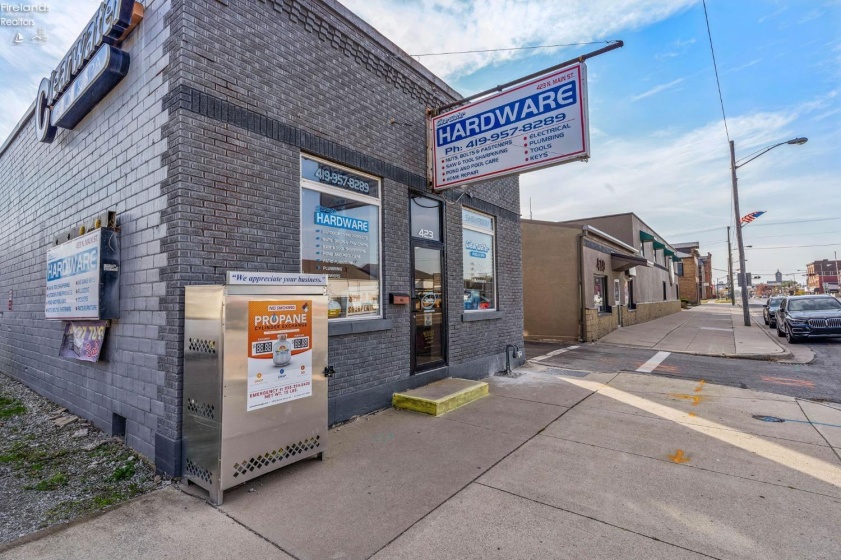 423 Main, Findlay, 45840, ,Commercial,For Sale,Main,20261299