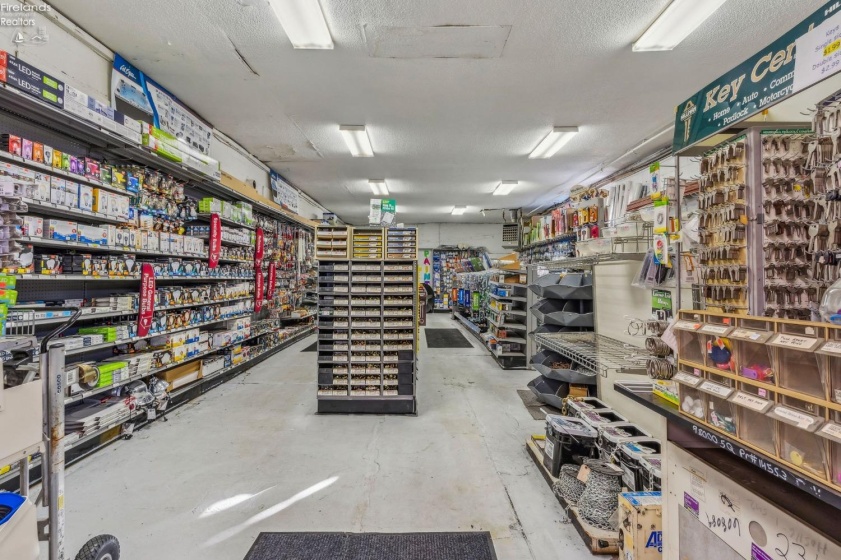 423 Main, Findlay, 45840, ,Commercial,For Sale,Main,20261299