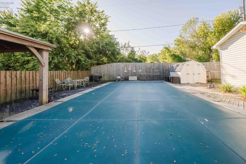 2058 Skyline Drive, Marblehead, 43440, 3 Bedrooms Bedrooms, ,2 BathroomsBathrooms,Residential,For Sale,Skyline,20261292