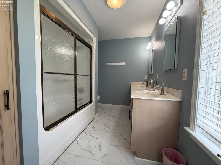 1 Jennifer Way, Norwalk, 44857, 4 Bedrooms Bedrooms, ,6 BathroomsBathrooms,Residential,For Sale,Jennifer,20261283