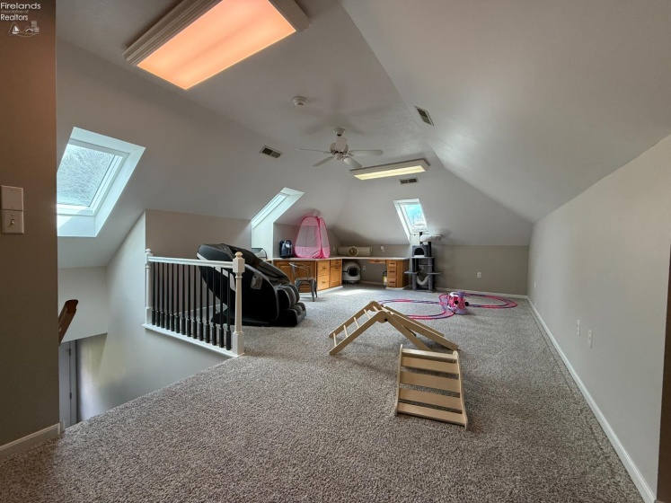 1 Jennifer Way, Norwalk, 44857, 4 Bedrooms Bedrooms, ,6 BathroomsBathrooms,Residential,For Sale,Jennifer,20261283