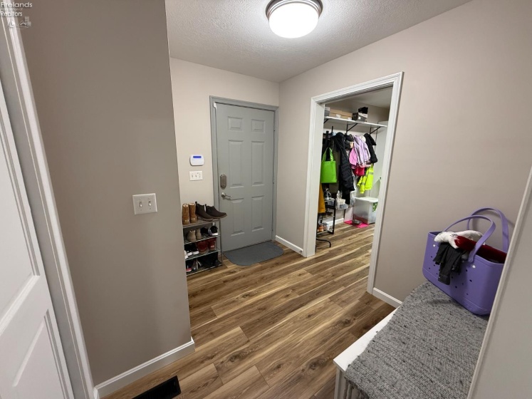 1 Jennifer Way, Norwalk, 44857, 4 Bedrooms Bedrooms, ,6 BathroomsBathrooms,Residential,For Sale,Jennifer,20261283