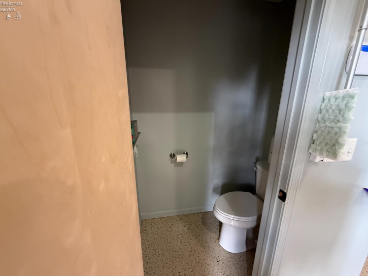 1 Jennifer Way, Norwalk, 44857, 4 Bedrooms Bedrooms, ,6 BathroomsBathrooms,Residential,For Sale,Jennifer,20261283