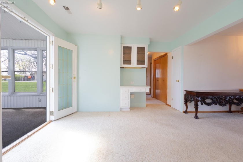 4009 Broadway Road, Willard, 44890, 3 Bedrooms Bedrooms, ,2 BathroomsBathrooms,Residential,For Sale,Broadway,20261294