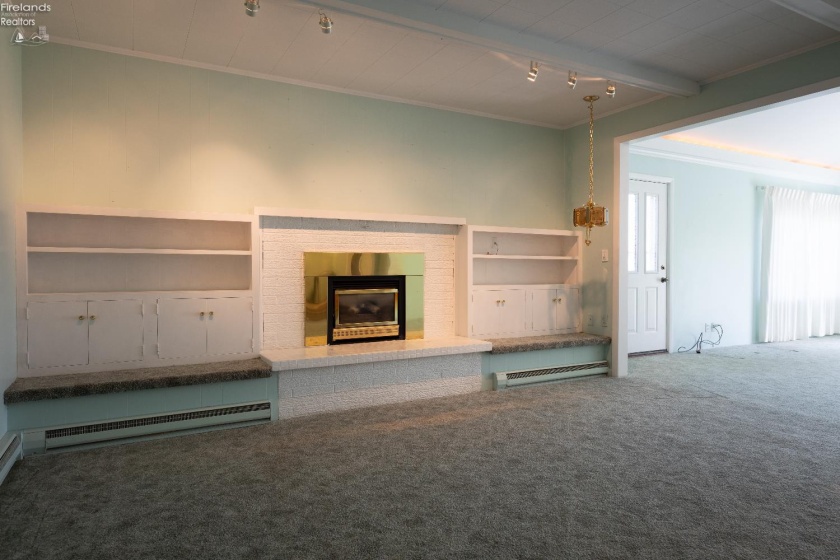 4009 Broadway Road, Willard, 44890, 3 Bedrooms Bedrooms, ,2 BathroomsBathrooms,Residential,For Sale,Broadway,20261294