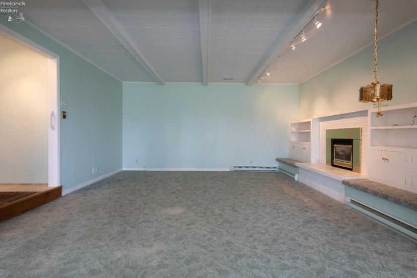 4009 Broadway Road, Willard, 44890, 3 Bedrooms Bedrooms, ,2 BathroomsBathrooms,Residential,For Sale,Broadway,20261294