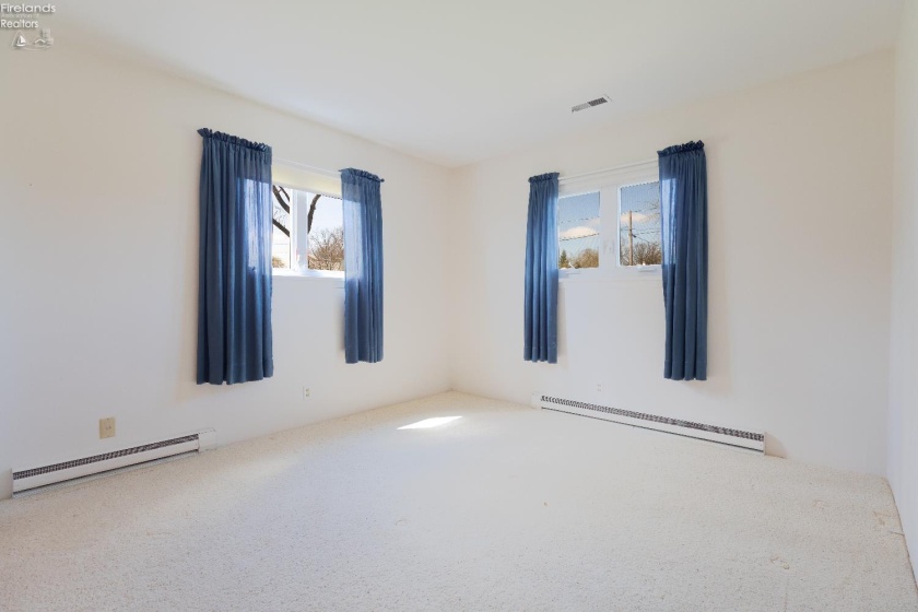 4009 Broadway Road, Willard, 44890, 3 Bedrooms Bedrooms, ,2 BathroomsBathrooms,Residential,For Sale,Broadway,20261294