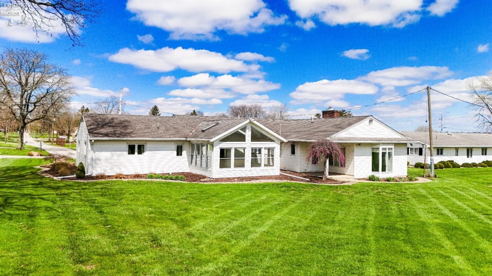 4009 Broadway Road, Willard, 44890, 3 Bedrooms Bedrooms, ,2 BathroomsBathrooms,Residential,For Sale,Broadway,20261294