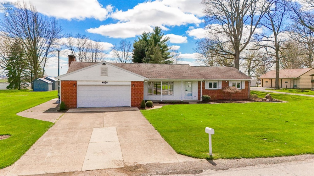 4009 Broadway Road, Willard, 44890, 3 Bedrooms Bedrooms, ,2 BathroomsBathrooms,Residential,For Sale,Broadway,20261294