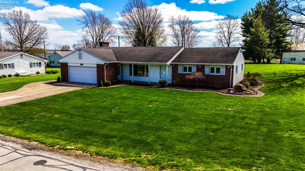 4009 Broadway Road, Willard, 44890, 3 Bedrooms Bedrooms, ,2 BathroomsBathrooms,Residential,For Sale,Broadway,20261294