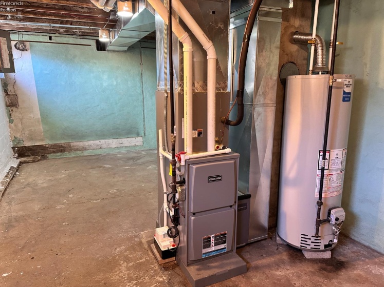 140 Hobson Street, Bellevue, 44811, 3 Bedrooms Bedrooms, ,1 BathroomBathrooms,Residential,For Sale,Hobson,20261302