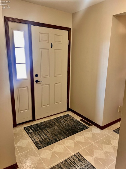 54 Harris Avenue, Norwalk, 44857, 2 Bedrooms Bedrooms, ,3 BathroomsBathrooms,Residential,For Sale,Harris,20261305