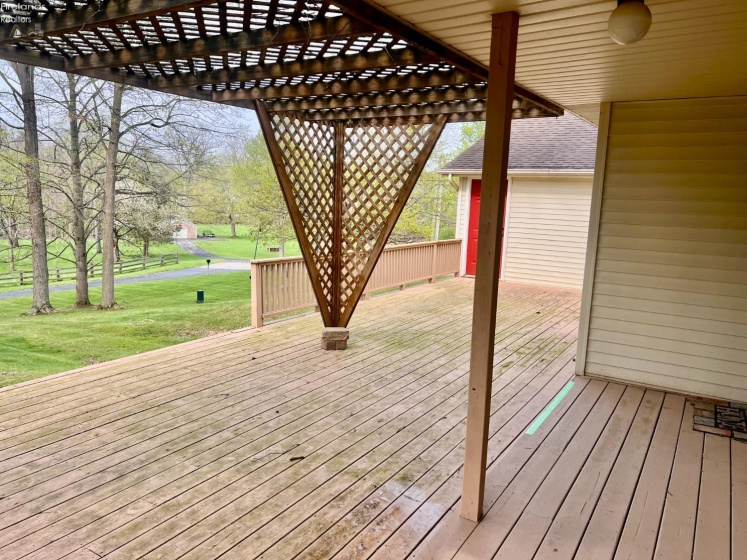 54 Harris Avenue, Norwalk, 44857, 2 Bedrooms Bedrooms, ,3 BathroomsBathrooms,Residential,For Sale,Harris,20261305