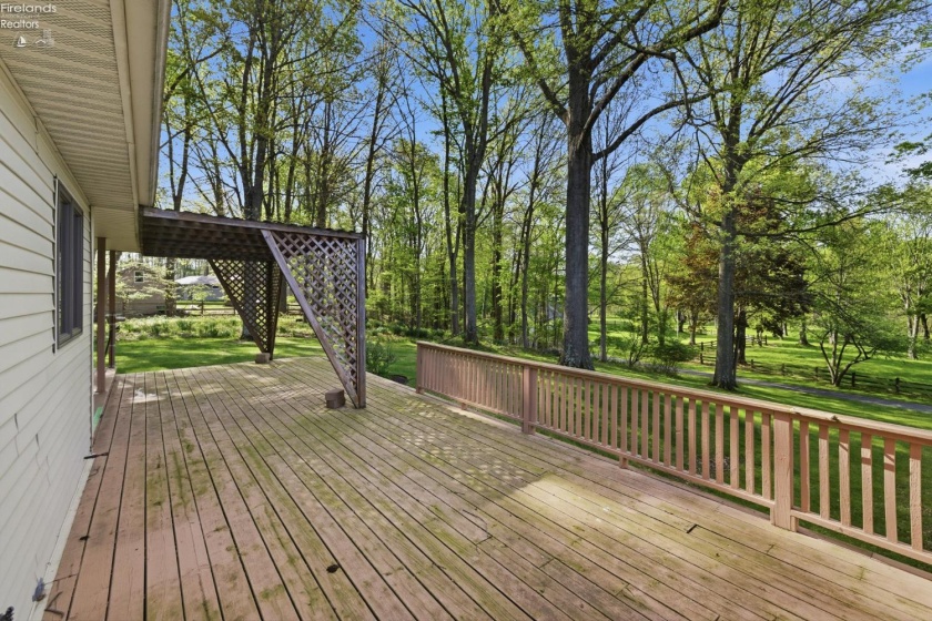 54 Harris Avenue, Norwalk, 44857, 2 Bedrooms Bedrooms, ,3 BathroomsBathrooms,Residential,For Sale,Harris,20261305