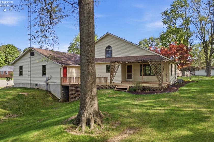 54 Harris Avenue, Norwalk, 44857, 2 Bedrooms Bedrooms, ,3 BathroomsBathrooms,Residential,For Sale,Harris,20261305