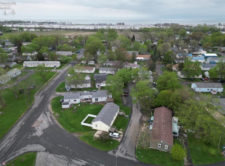 439 Erie Court, Port Clinton, 43452, ,Multiple Units,For Sale,Erie,20261303