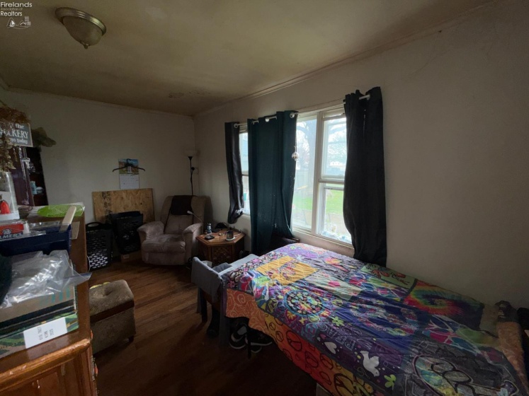 439 Erie Court, Port Clinton, 43452, ,Multiple Units,For Sale,Erie,20261303