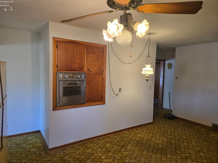 2420 Bogart Road, Huron, 44839, 2 Bedrooms Bedrooms, ,2 BathroomsBathrooms,Residential,For Sale,Bogart,20261274