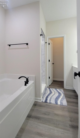 510 Cold Creek Boulevard, Sandusky, 44870, 3 Bedrooms Bedrooms, ,2 BathroomsBathrooms,Residential,For Sale,Cold Creek,20261309