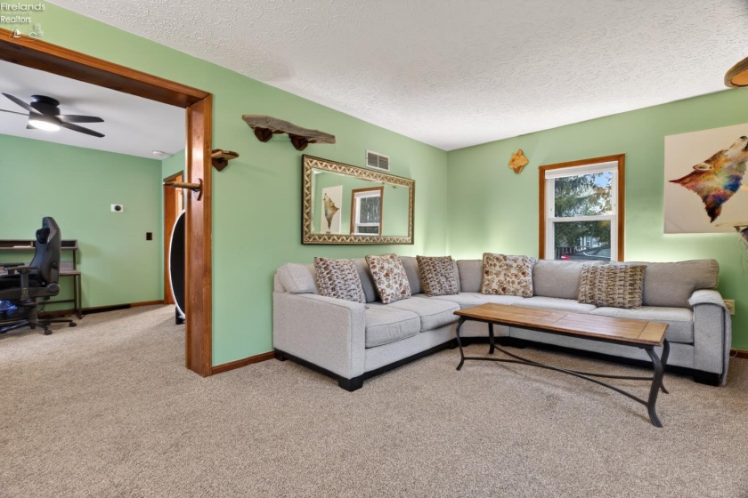 136 Park Street, Oberlin, 44074, 2 Bedrooms Bedrooms, ,1 BathroomBathrooms,Residential,For Sale,Park,20261301