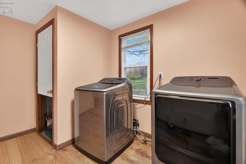 136 Park Street, Oberlin, 44074, 2 Bedrooms Bedrooms, ,1 BathroomBathrooms,Residential,For Sale,Park,20261301