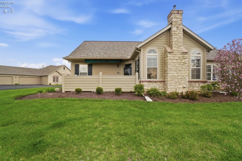 2690 Canterbury Circle, Port Clinton, 43452, 3 Bedrooms Bedrooms, ,3 BathroomsBathrooms,Residential,For Sale,Canterbury,20261313