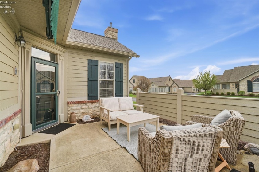 2690 Canterbury Circle, Port Clinton, 43452, 3 Bedrooms Bedrooms, ,3 BathroomsBathrooms,Residential,For Sale,Canterbury,20261313