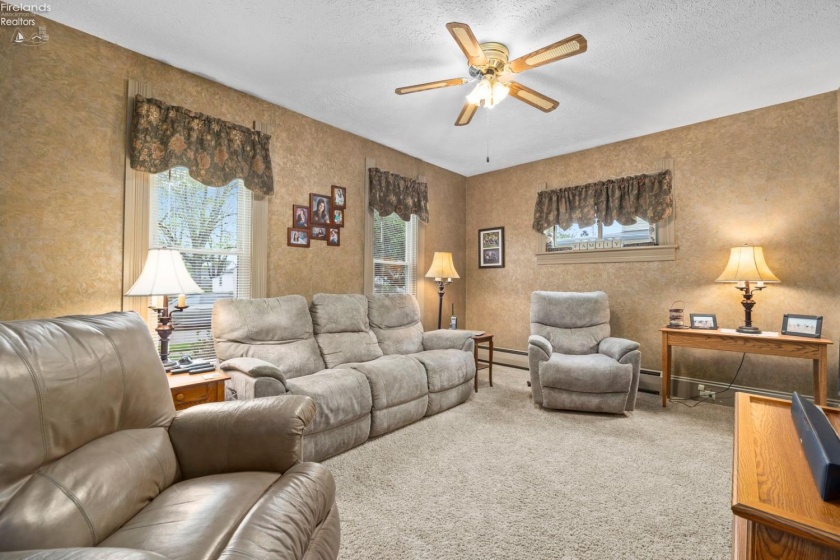 33 Garden Street, Norwalk, 44857, 3 Bedrooms Bedrooms, ,2 BathroomsBathrooms,Residential,For Sale,Garden,20261296