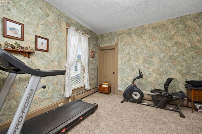 33 Garden Street, Norwalk, 44857, 3 Bedrooms Bedrooms, ,2 BathroomsBathrooms,Residential,For Sale,Garden,20261296