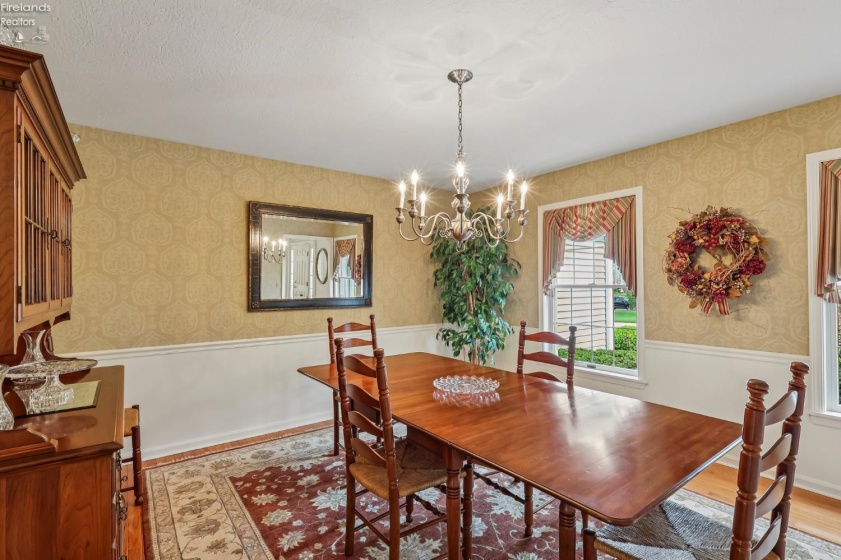 6860 Cliffside Drive, Vermilion, 44089, ,4 BathroomsBathrooms,Residential,For Sale,Cliffside,20261317