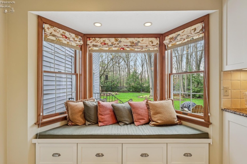 6860 Cliffside Drive, Vermilion, 44089, ,4 BathroomsBathrooms,Residential,For Sale,Cliffside,20261317