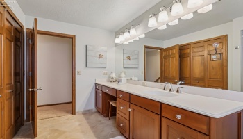 6860 Cliffside Drive, Vermilion, 44089, ,4 BathroomsBathrooms,Residential,For Sale,Cliffside,20261317