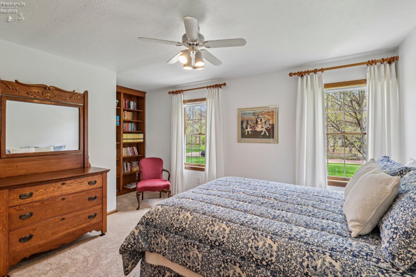 6860 Cliffside Drive, Vermilion, 44089, ,4 BathroomsBathrooms,Residential,For Sale,Cliffside,20261317