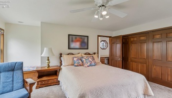 6860 Cliffside Drive, Vermilion, 44089, ,4 BathroomsBathrooms,Residential,For Sale,Cliffside,20261317