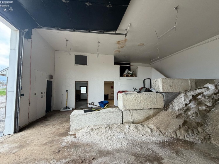 2252 Sr 20, Clyde, 43410, ,Commercial,For Sale,Sr 20,20261322