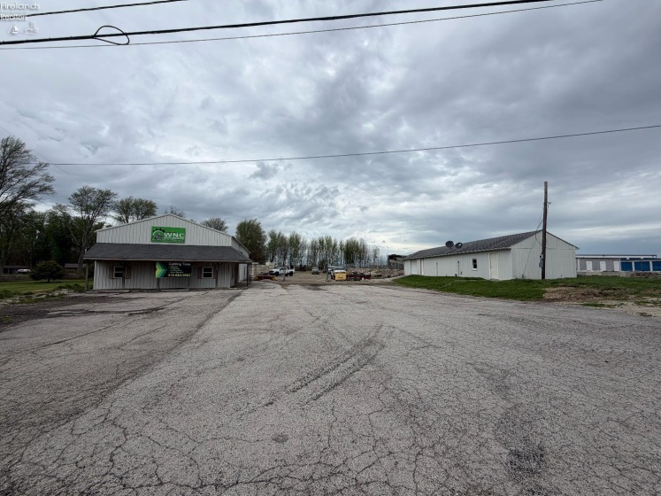 2252 Sr 20, Clyde, 43410, ,Commercial,For Sale,Sr 20,20261322
