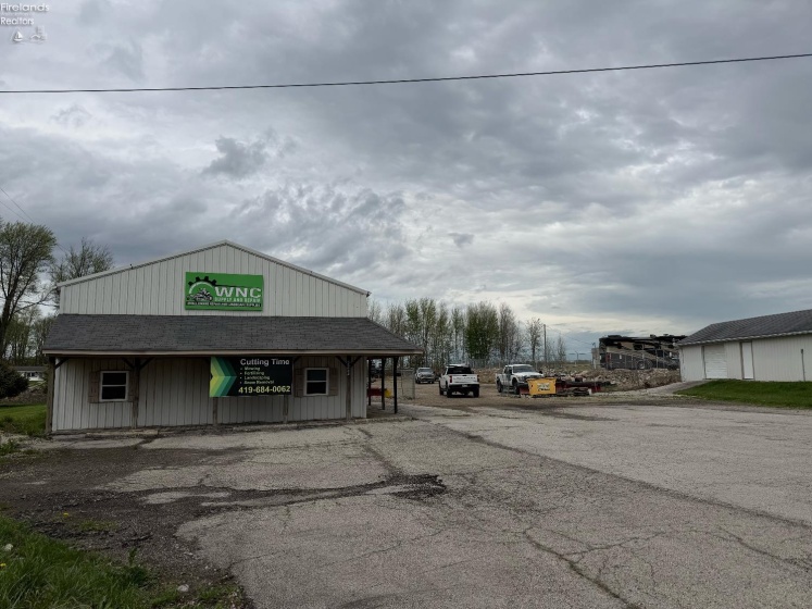 2252 Sr 20, Clyde, 43410, ,Commercial,For Sale,Sr 20,20261322