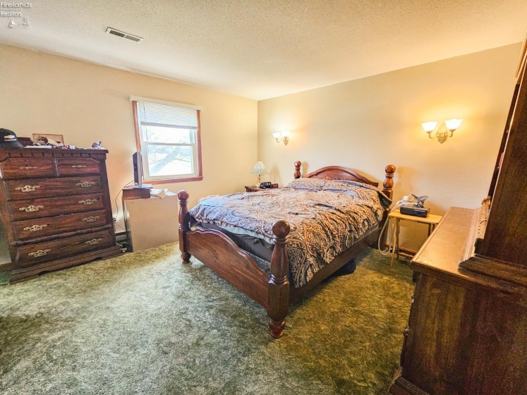 1440 Cole Road, Fremont, 43420, 4 Bedrooms Bedrooms, ,3 BathroomsBathrooms,Residential,For Sale,Cole,20261188